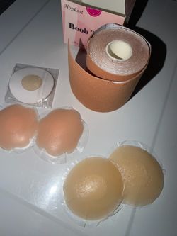 Cover / tape for boobs