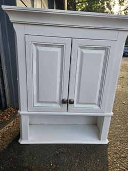 Bathroom  storage cabinet