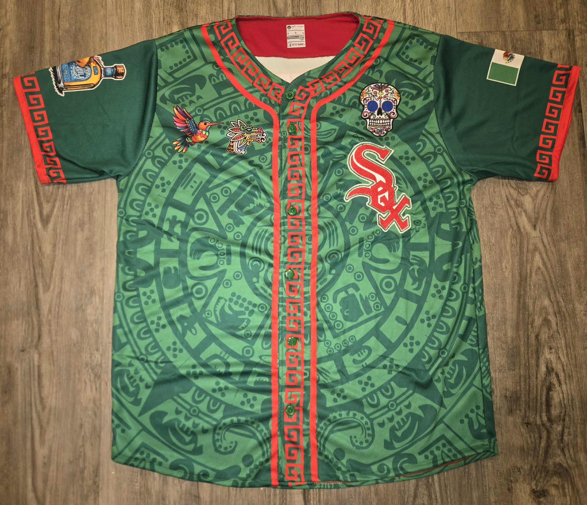 Chicago White Sox Mexican Heritage, Cubs, Bulls,bears,Blackhawks,baseball,tools Sports Cards,retro Jordan,Anime,tools,cologne,cars,truck,sports 