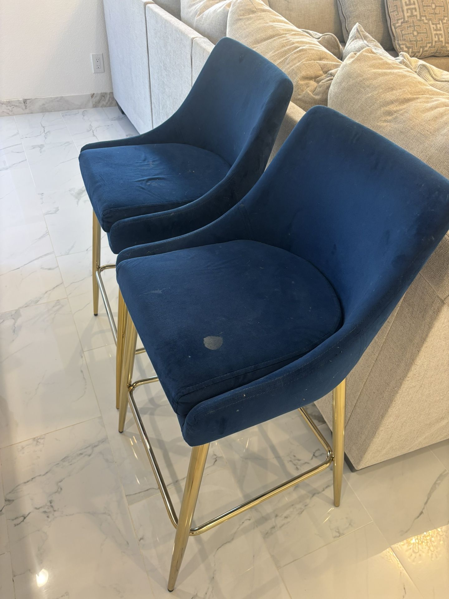 Free Bar Stools Pick Up Only