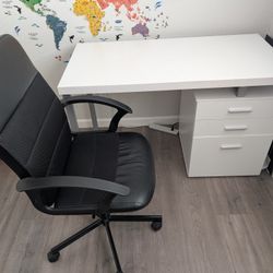 Modern Home Office Computer Desk with 3 Drawers. Free IKEA chair.