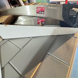 Husky 18 in D Handle Pruning Saw Store SKU# 1008-151-221