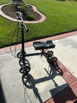 Knee scooter