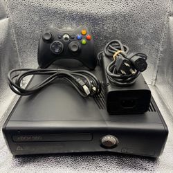 Microsoft Xbox 360 S Slim Black Console 120GB, TESTED & WORKING!