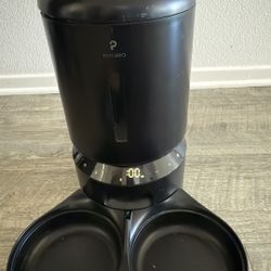 PETLIBRO granary automatic cat feeder Capacity 5 liters (PLAF006) No power adapter