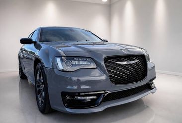 2018 Chrysler 300