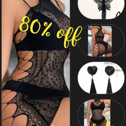 
New Black Net Dress
Set