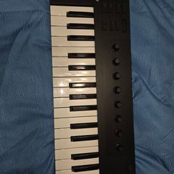 Native Instrument KOMPLETE