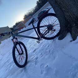 mtb put mad money in it               look at the disc 
