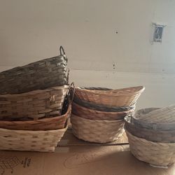 Baskets 