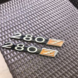 280z Door Emblems