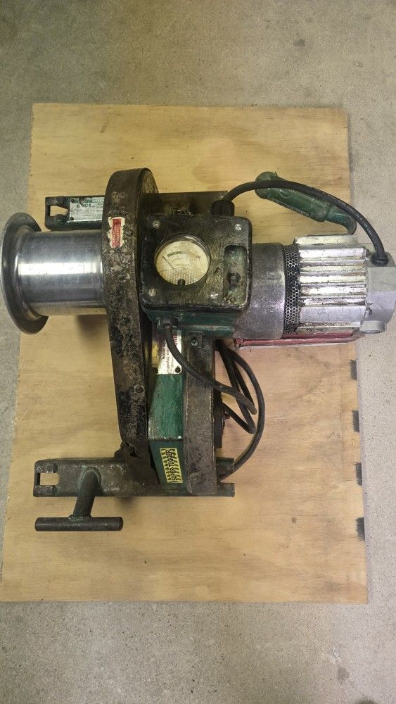 Greenlee Super Tugger Cable Puller