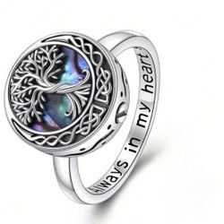 Tree of Life Ashes Ring – A Celtic Keepsake with Engraved Letters. A timeless cremation ring for both women and men, symbolizing eternal love and reme