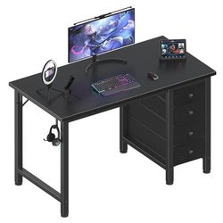 Small Gaming Desk with 4 Drawers - New