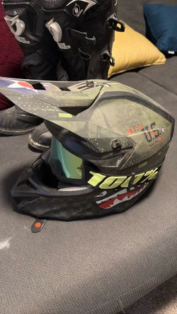 Dirt bike helmet and boots buy one get one free