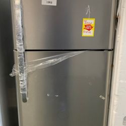 Brand Frigidaire LFTRTF refrigerator XS 