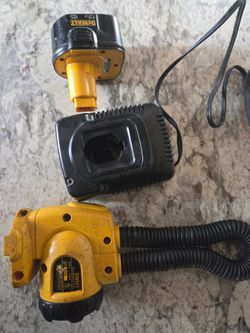 Dewalt flashlight dw917