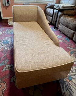 Lounge couch for sale