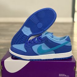 Size 9 Nike SB Dunk Low Blue Raspberry Fruity Pack
