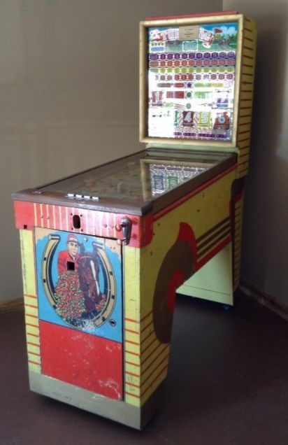 1950 Bally Turf King bingo pinball machine