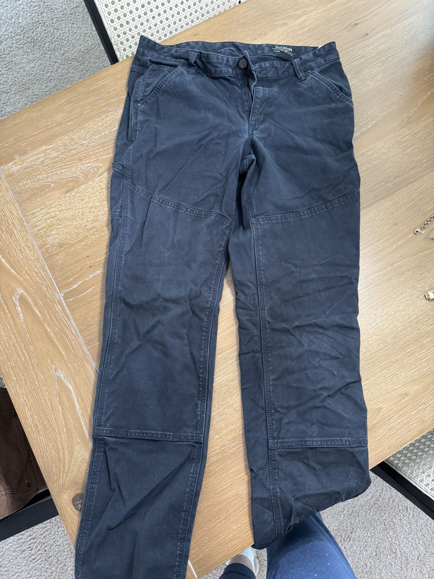 Filson Women’s Straigh Leg Pants Size 8