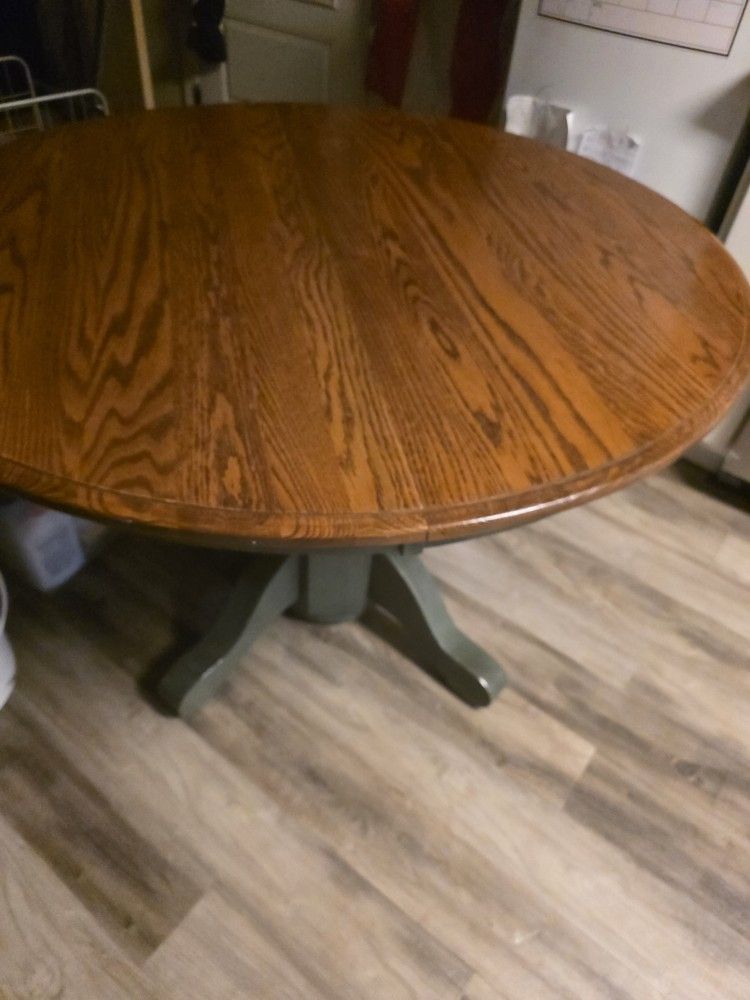 Kitchen Table And Chairs