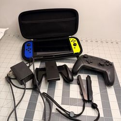 Nintendo Switch Bundle – Pro Controller, Carrying Case & Neon Joy-Cons
