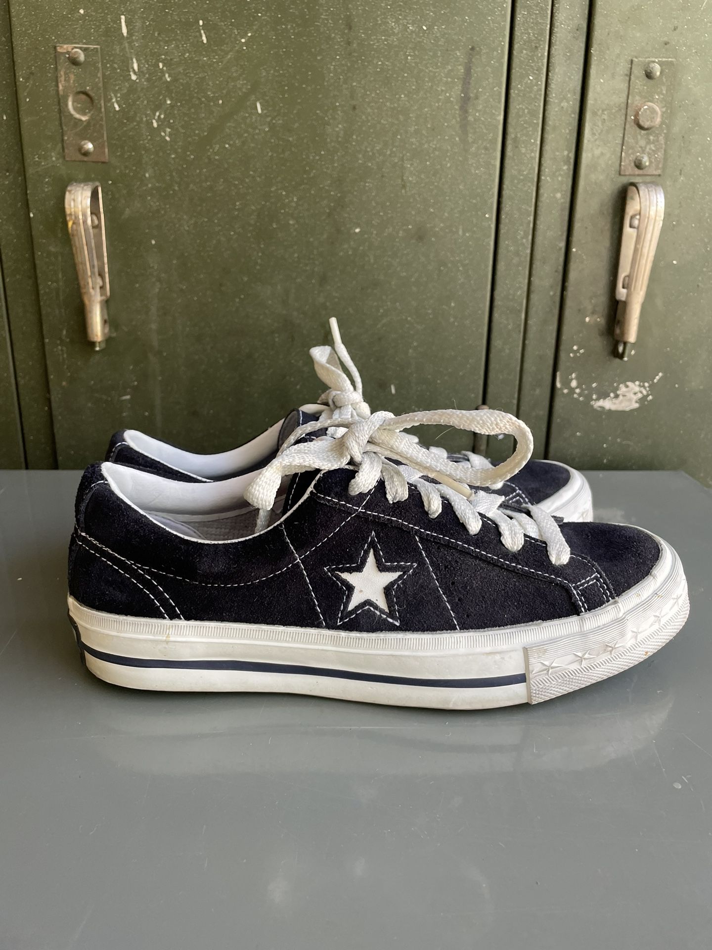 vintage 90s converse one star