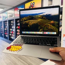 MacBook Air M1 2020