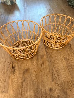 Like new Target Large Wicker Baskets