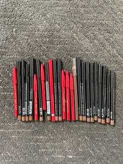 Eyebrow and lip liner, pencils