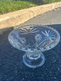 Starburst pedestal bowl Foxchase 20.00