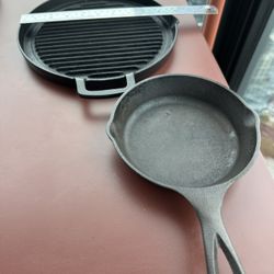 Cast Iron Griddle And Mini Pan