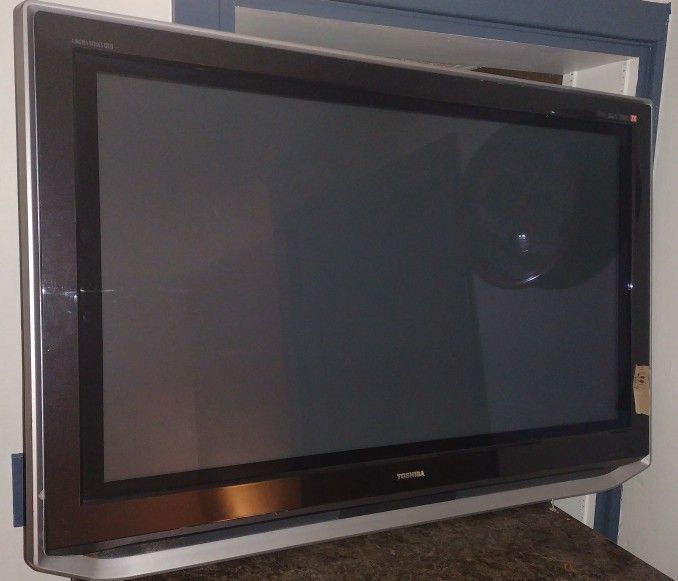 44" Toshiba Cinema Series HD TV