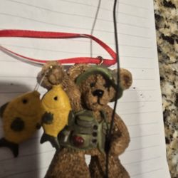 KURT S. ADLER FISHING BEAR