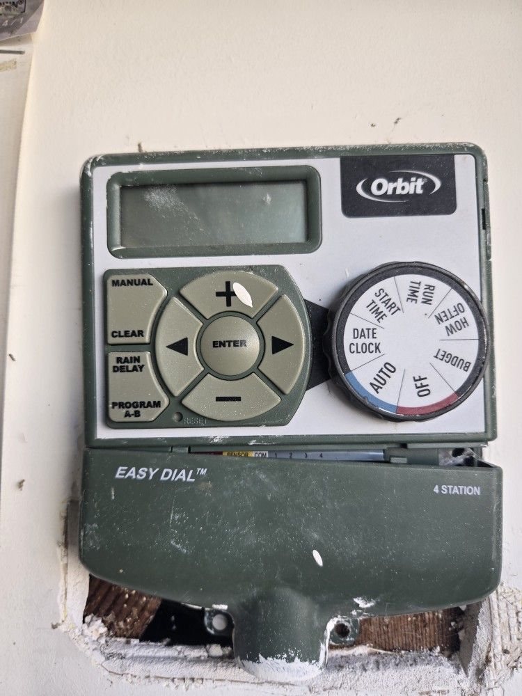 Orbit Easy Dial 4-Station Sprinkler Timer/Controller (Used)