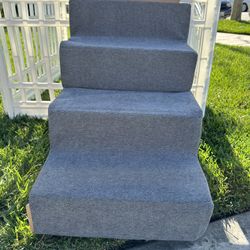 Dog stairs 