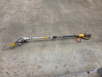 Dwalt brushless saw