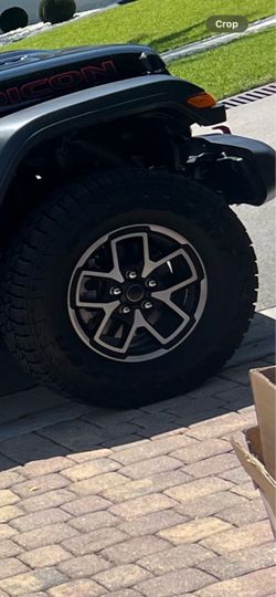 2025 jeep gladiator rubicon oem wheels and tires