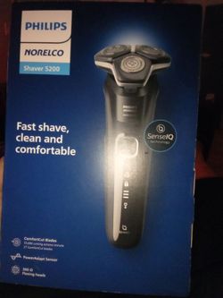 PHILIPS NORELCO SHAVER 5200