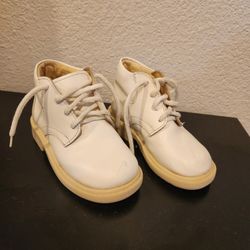 Baby's Boys Choes Sz 12 To 18 month