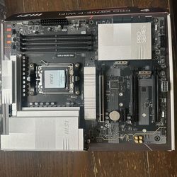 X870E-P AM5 MSI Motherboard