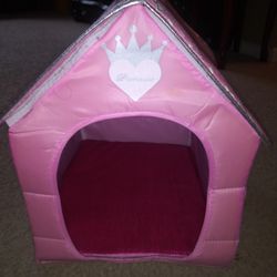 Build A Bear House 