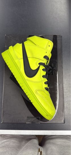 Dunk High AMBUSH Volt Size 8.5