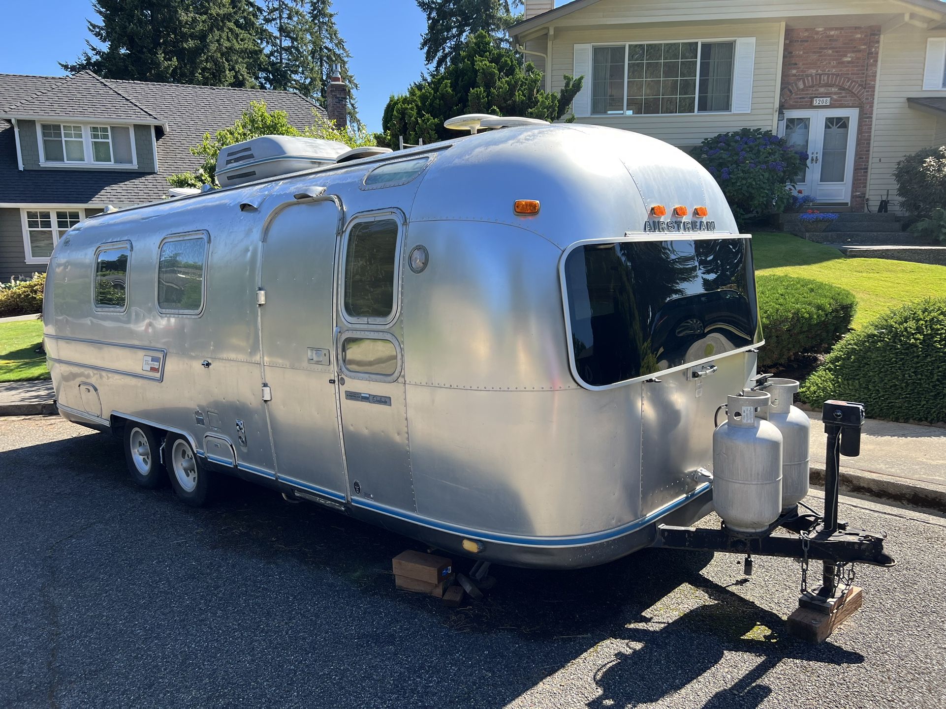 1976 Airstream Overlander