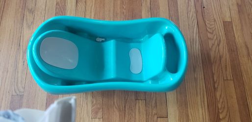 Newborn/toddler bathtub