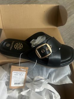 Sandal