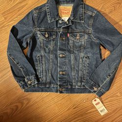 Levi’s Jean Jacket New Kids Small 