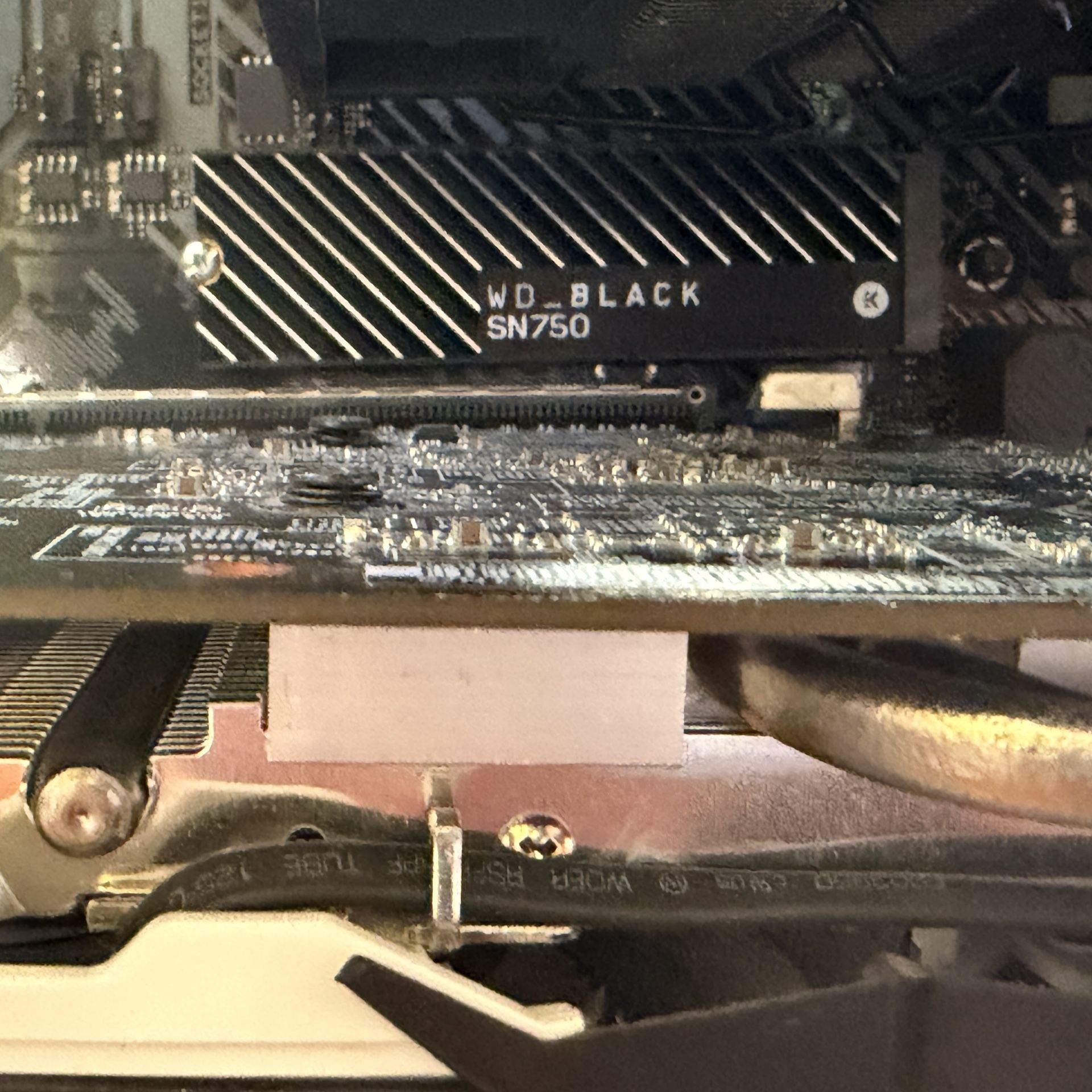 🔥 WD_BLACK SN750 512GB NVMe SSD (With Heatsink) — Tested & Working Perfectly