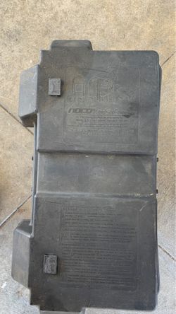 Noco Snap-Top Battery Box